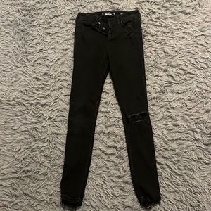 Black hollister height rise super skinny jeans